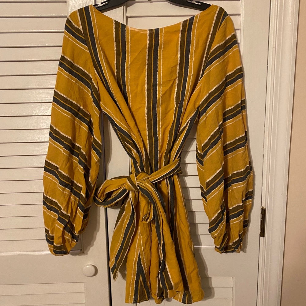 Mustard Boutique Dress, only worn once for picture